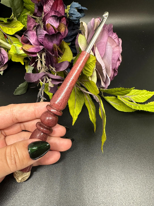 Crochet Hook, Handcrafted Ebony Wood, Ergonomic Design, 6 Inch Length